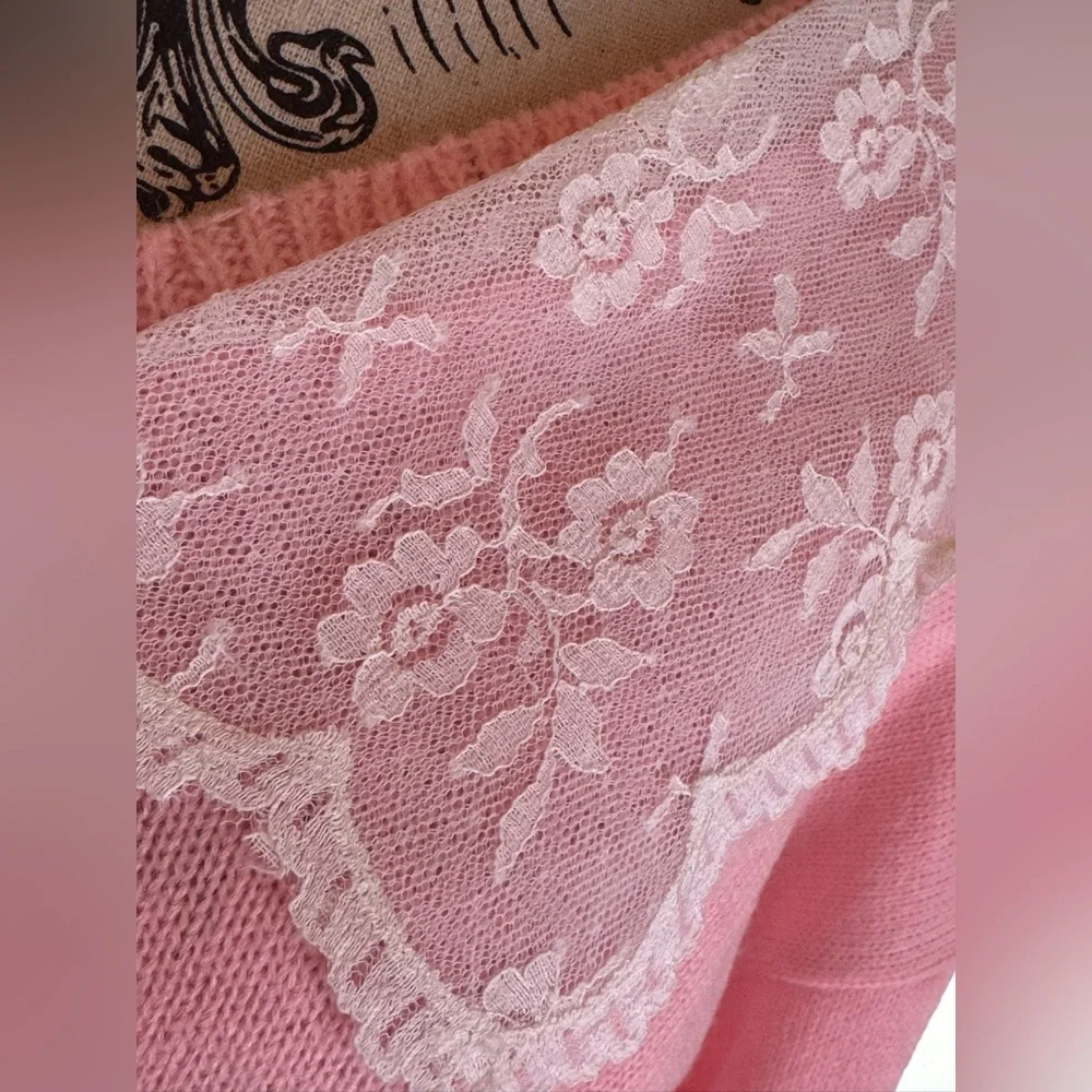 Vintage Dollette Bubblegum Pink Sweater Skirt Set Peter Pan Lace Collar V-Neck